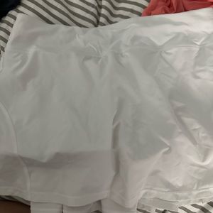 Lululemon tennis skirt 8 Tall